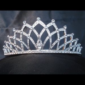 Pave Crystal Princess Tiara